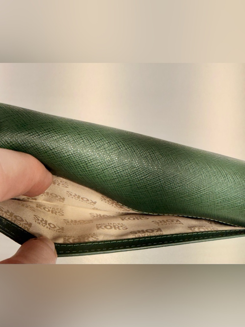 Michael Kors Dark Green Saffiano Leather Continental Wallet with Gold Logo - Picture 3 of 8